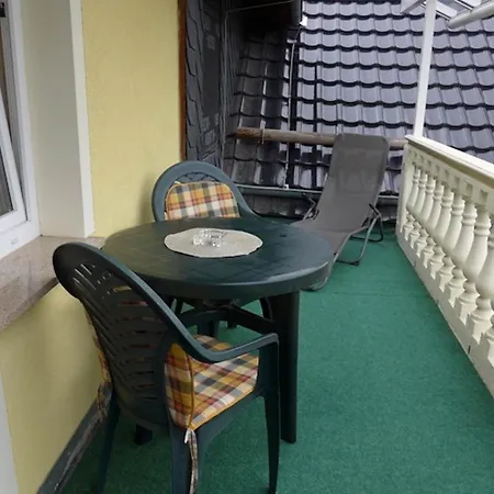 In Saechsischer Schweiz Am Wasserfall, Cleaning Included Apartment