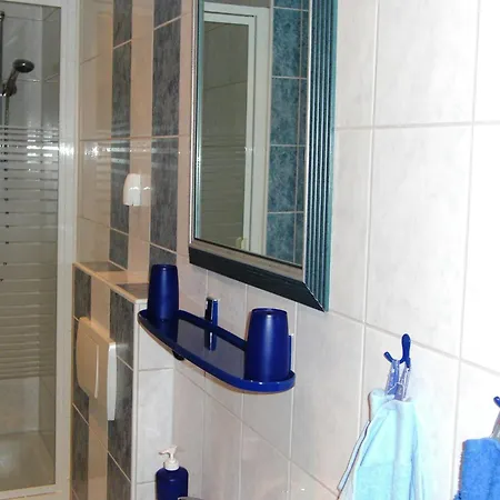 In Saechsischer Schweiz Am Wasserfall, Cleaning Included Apartment
